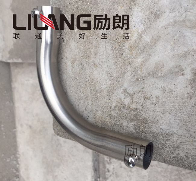 不銹鋼穿線管彎頭DN20和線管塑膠彎頭對比有何優(yōu)點？